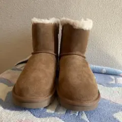 未使用UGG ブラウン スエード ブーツ22cm