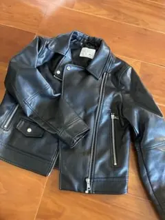 ZARA 黒 ライダースジャケット　134