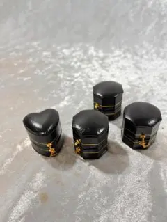指輪ケース　黒いジュエリーボックス4個セット　８角形×3　ハート×1