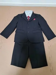 フォーマルスーツ 110cm 黒 ポケットチーフ付き