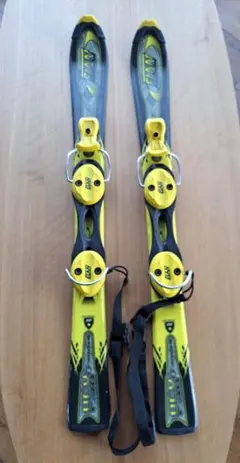 ELAN スキー板 ブラック/イエロー　ショート板