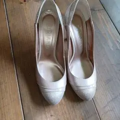 DIANAダイアナ/ラウンドトゥパンプス/231/2/極美品のサムネイル