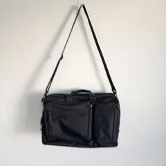 Item thumbnail for item ef46e48b-7949-45ca-ae13-3cf266285cdc