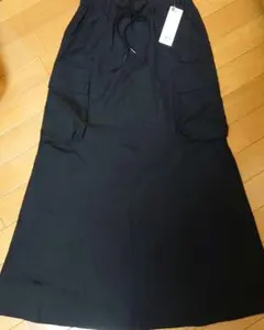 新品　GU　カーゴマキシスカート　クロ