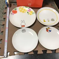 ミッフィー お皿4枚＋マグカップ