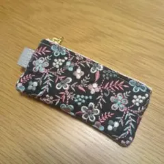 インド刺繍リボン　ミニポーチ（ブラック）