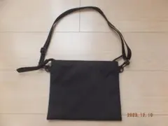 ★旧　無印良品　ポーチとしても使える　撥水サコッシュ　黒★