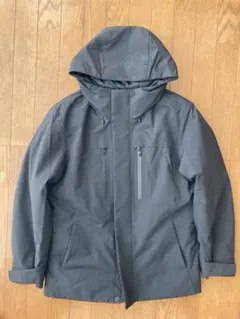 2025年新作　UNIQLO ユニクロ　ハイブリッドダウンパーカ　ブラック　S