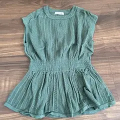 ノースリーブ　グリーン　トップス　美品のサムネイル