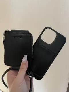 iPhoneブラックレザーケース ストラップ付き