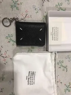 二つ折り財布 Maison Margiela メゾンマルジェラ
