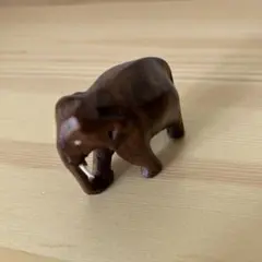 海外土産　木彫り象の置物