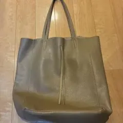 MARLONカーフレザートートバッグ（小型ポーチ付き）made in Italy