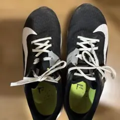 NIKE スニーカー ブラック ホワイトのサムネイル