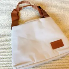ホワイト ランチバッグ レザーラベル付き お弁当バッグ