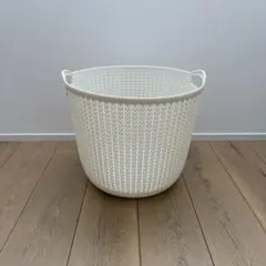 Item thumbnail for item c1dc8129-8bd7-44bb-a522-55649f299c4e