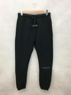 ESSENTIALS ブラック ジョガーパンツ