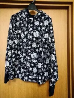 Item thumbnail for item 2a1cc7c5-55ea-4e4f-8de6-708b0682f3fd