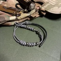 パラコード　ブレスレット/ドリンクホルダー