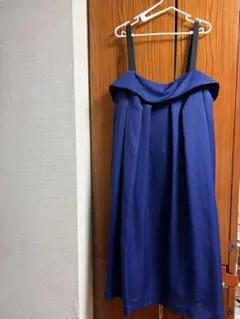 shipsのサテンドレスのサムネイル