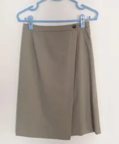 Green label relaxing ひざ丈スカート