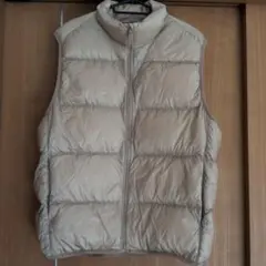 UNIQLO　ウルトラライトダウンベスト　 ベージュ