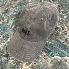 【超美品】MEI（メイ）LOW CAP PIGMENT ブラック✖️グレーのサムネイル