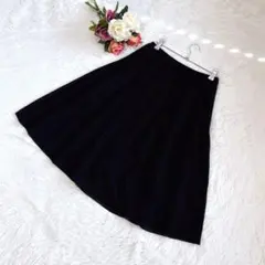 組曲 オンワード樫山（1）プリーツ切替 ひざ丈 フレアスカート 黒 フォーマルのサムネイル