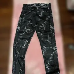大理石柄 ヨガパンツ ブラックのサムネイル