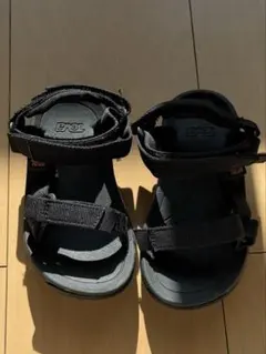 〈3月出品終了〉 TEVA サンダル　15cm ブラック