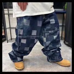 PEPE JEANS 極太バギー　パッチワーク風　光沢　デニムパンツのサムネイル
