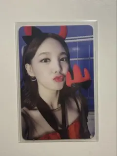 TWICE ナヨン TT デビル トレカ