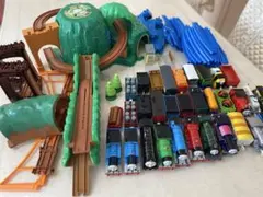 【まとめ売り】トーマス ぐらぐら吊り橋&ドキドキマウンテン&車両セット