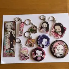 鬼滅の刃 アクリルキーホルダー・缶バッジセット 10点