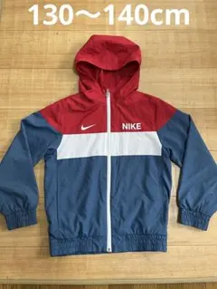 Nike フード付きジャケット 130~140cm S