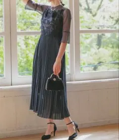 美品 ドリードール フラワー刺繍 レース切り替え プリーツロングドレス