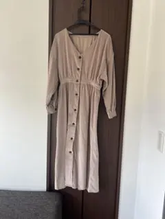 GRL ボタン付きピンクベージュワンピース M