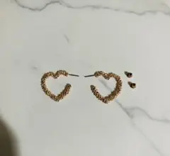 ハート型ピンクゴールドトーンフープピアス