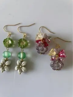セール品　チェコビーズ　お花ピアス　2点まとめ売り