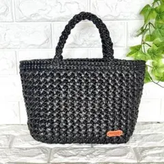 Item thumbnail for item 30e36b03-ef38-4557-a11c-4e833915e22a