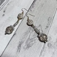 P4★ハンドメイドピアス　アンティーク調　ロングピアス