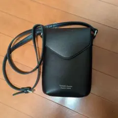 Typical Lifestyle ブラック ショルダーバッグ