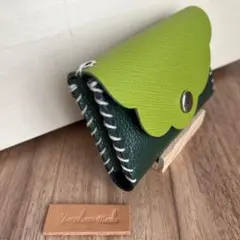 Item thumbnail for item a51206b2-02b2-498b-aafb-d36a8302a1ac