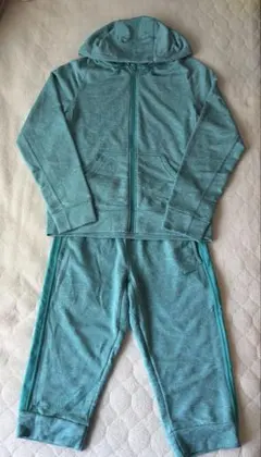 NIKE 上下セット(ズボン膝丈)