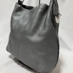 コーチ ワンショルダー　シルバー　オールレザー　ターンロック　肩掛け　A4可能