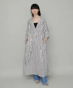 ADAM ET ROPÉ 【WEB限定】サイドリボンワンピースのサムネイル