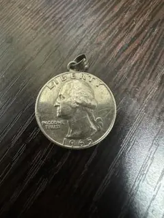 コインペンダント トップ アメリカ SILVER 1965年 アクセサリー 銀