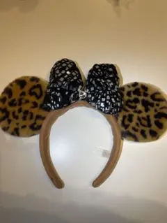 ディズニー　ヒョウ柄　カチューシャ　ミニー