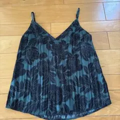 GAP 花柄キャミソール XXSのサムネイル