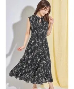 新品未開封＊トッコ　ラインフラワーペチコート付きプリーツワンピース　モノトーン